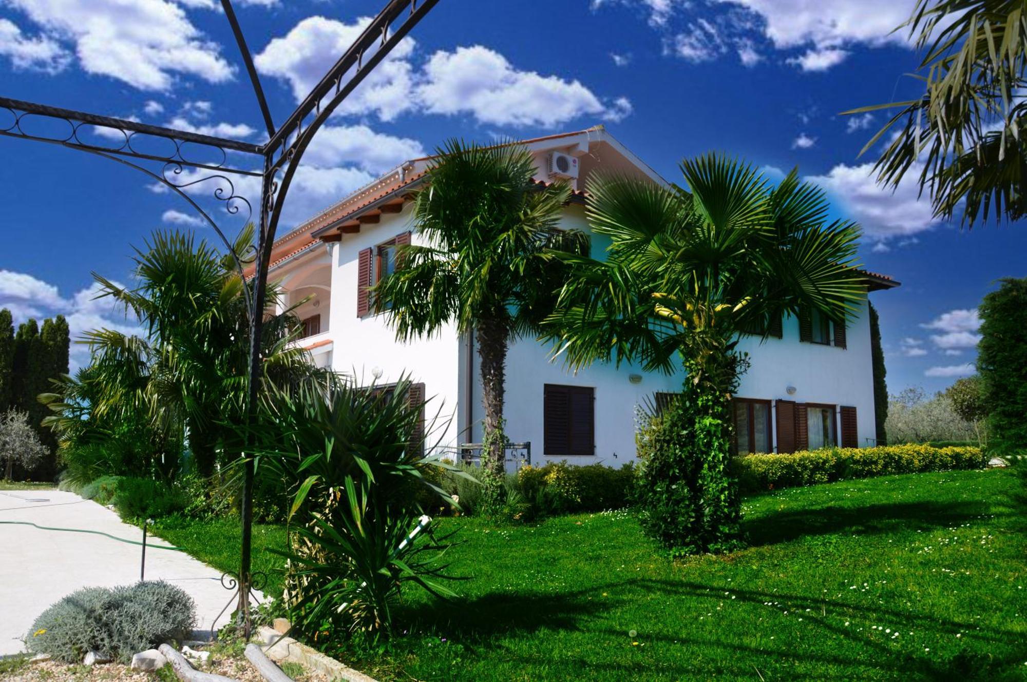 Apartments Aurelia Nova Vas  Eksteriør billede