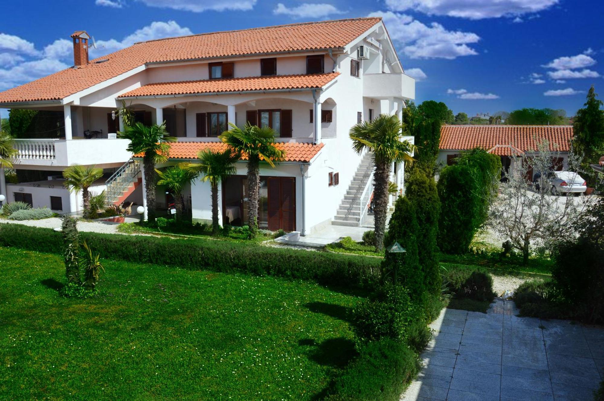 Apartments Aurelia Nova Vas  Eksteriør billede