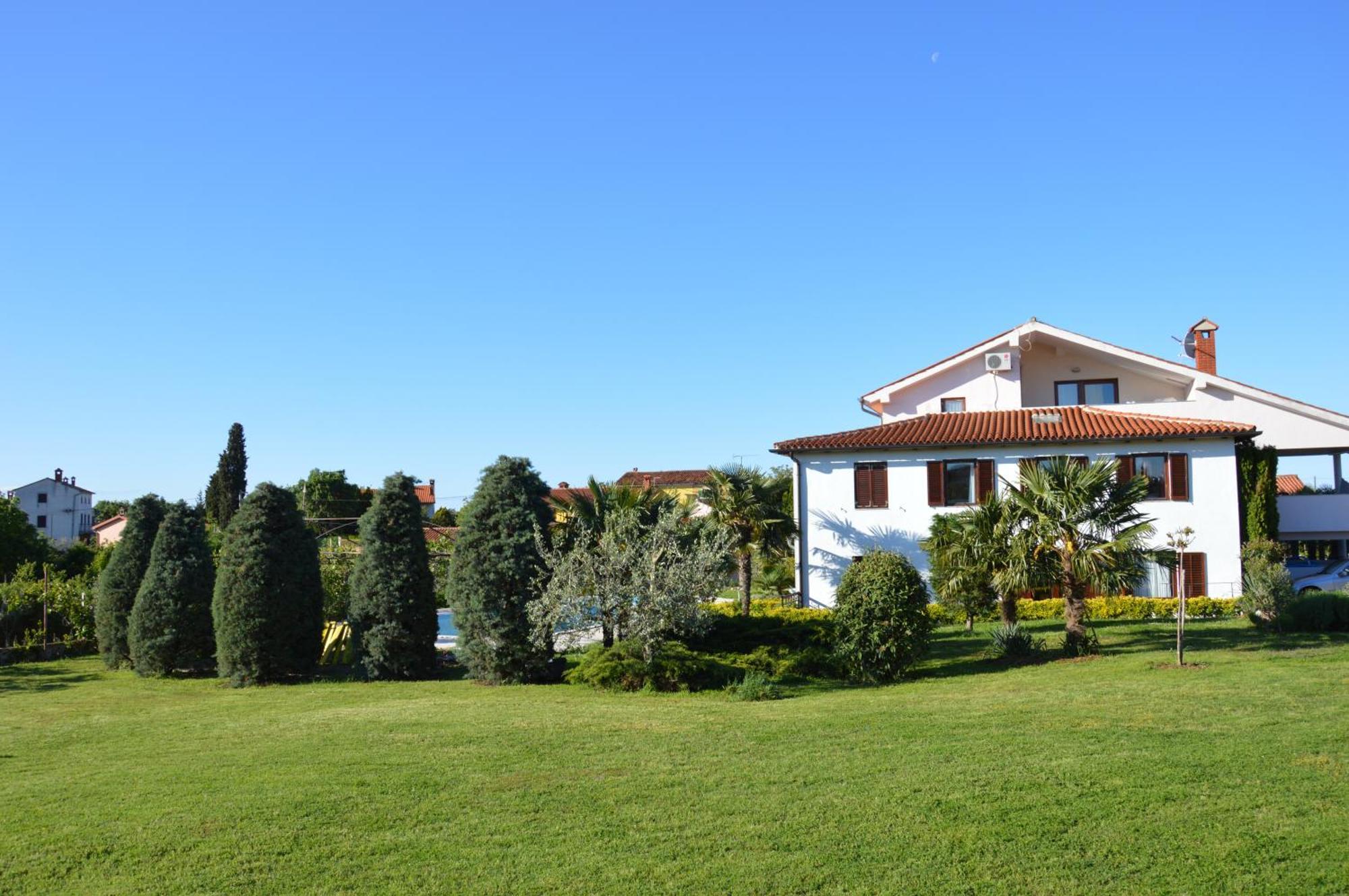 Apartments Aurelia Nova Vas  Eksteriør billede
