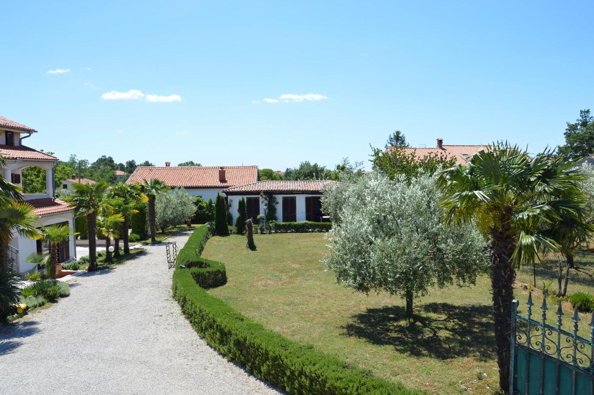 Apartments Aurelia Nova Vas  Eksteriør billede